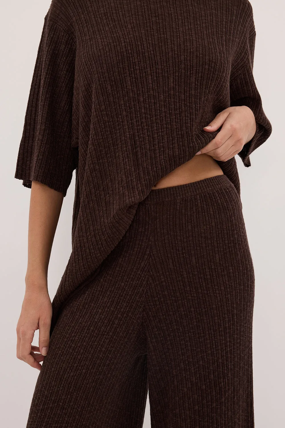 MAX CHOC WIDE LEG KNIT PANT sold by Dissh product image thumbnail 5
