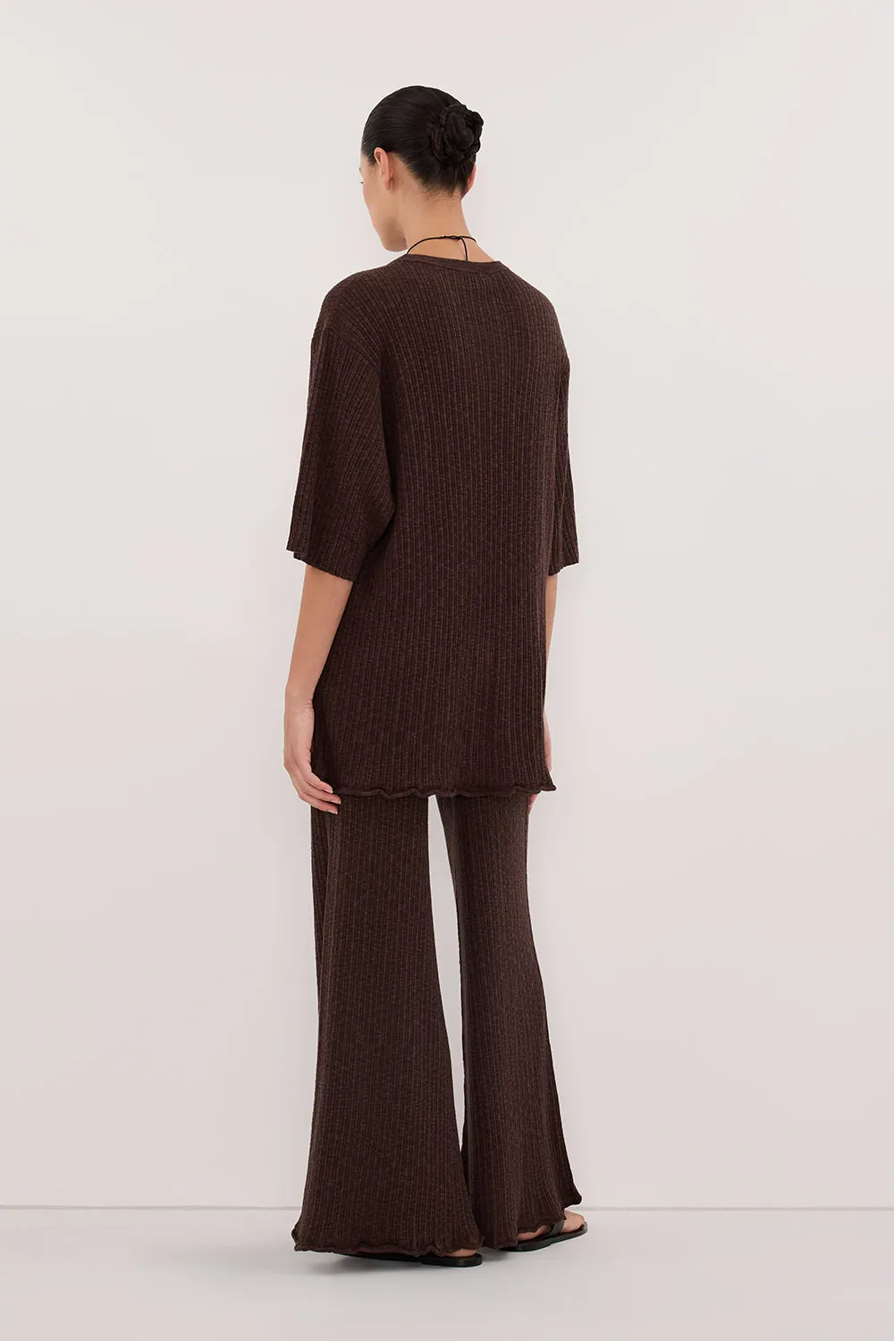 MAX CHOC WIDE LEG KNIT PANT sold by Dissh product image thumbnail 4