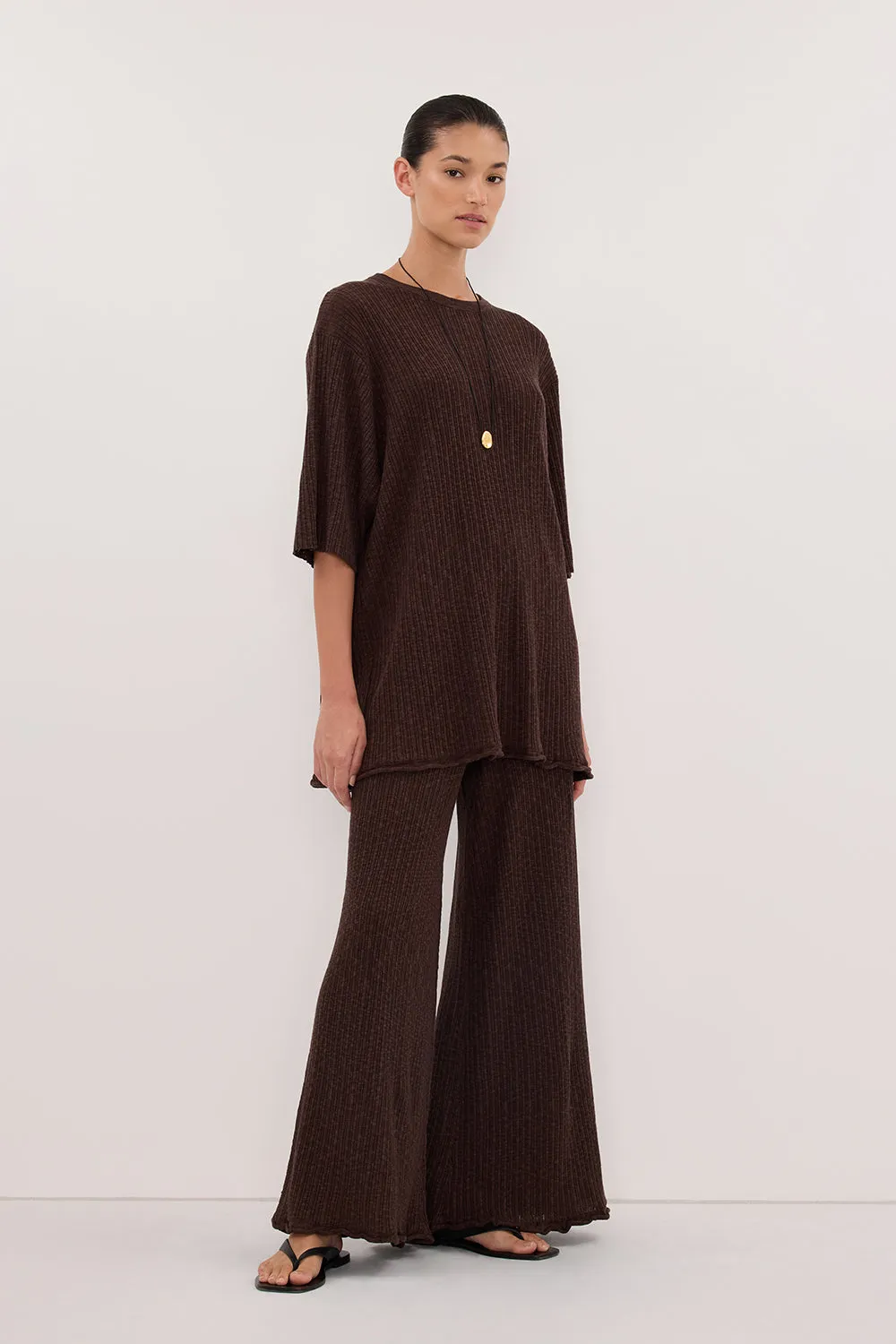 MAX CHOC WIDE LEG KNIT PANT sold by Dissh product image thumbnail 3