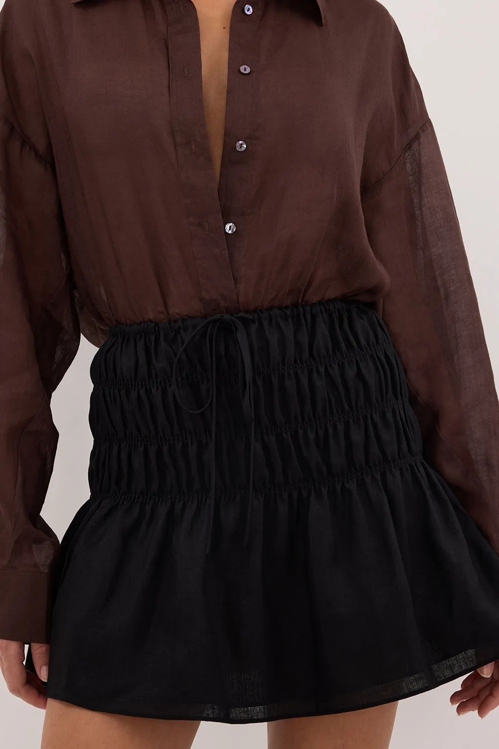 MAIA BLACK LINEN MINI SKIRT sold by Dissh product image thumbnail 5