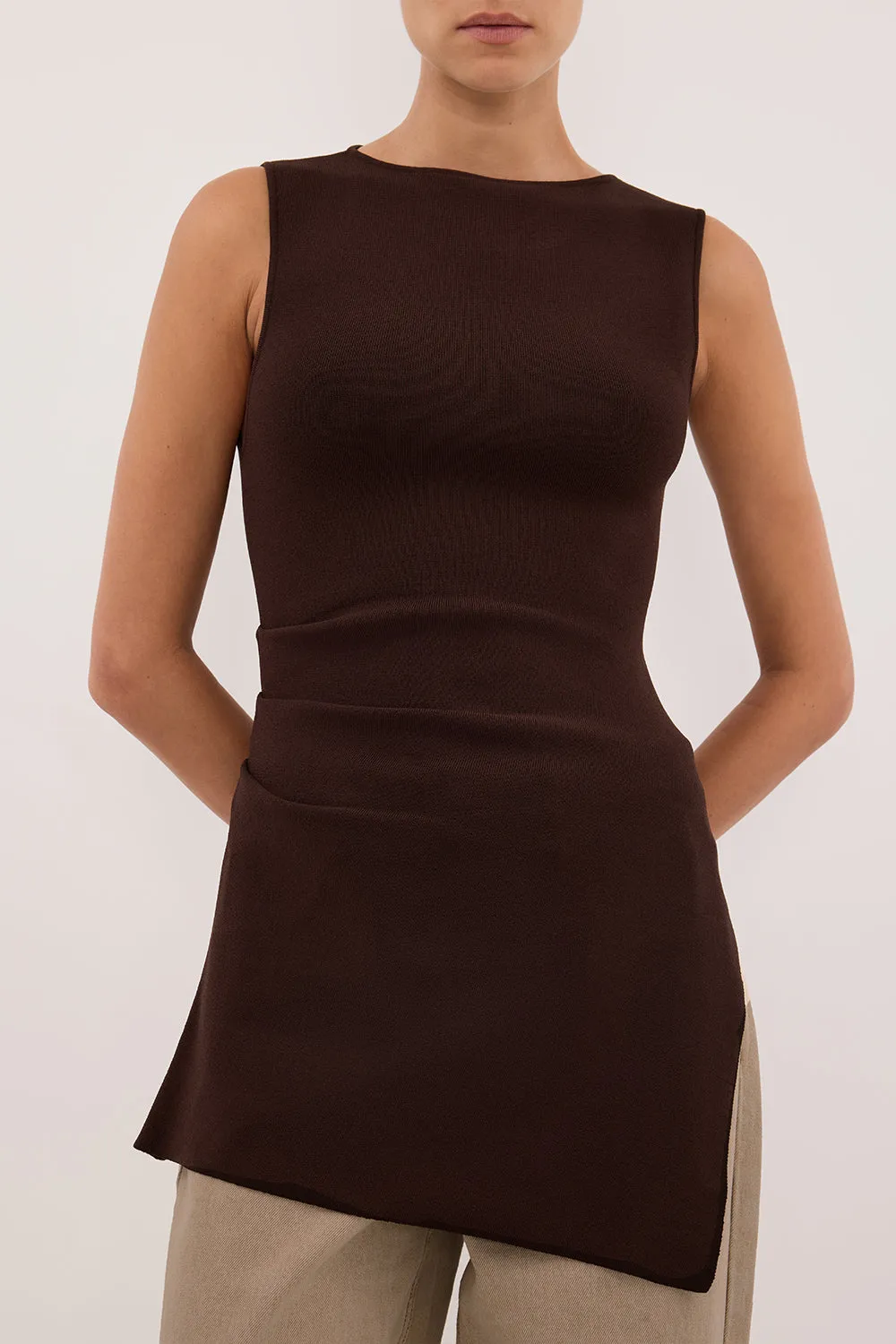 CLEO CHOC SLEEVELESS LONGLINE KNIT TOP sold by Dissh product image thumbnail 5
