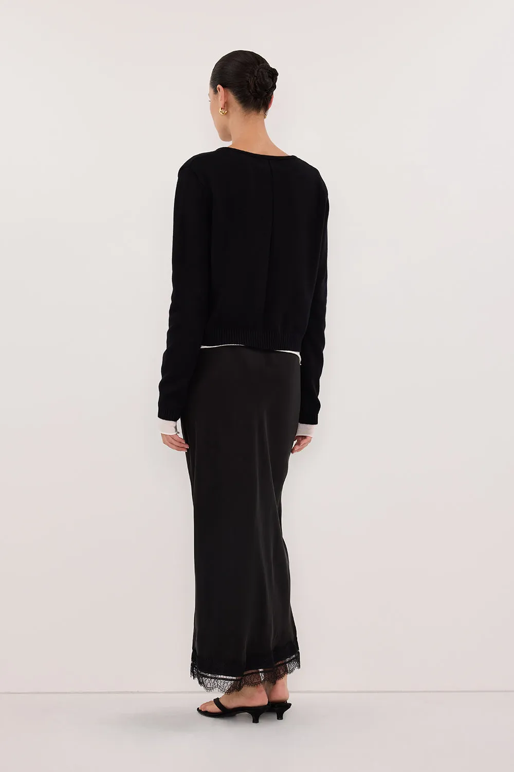 LISE BLACK LIGHT KNIT CARDIGAN sold by Dissh product image thumbnail 4