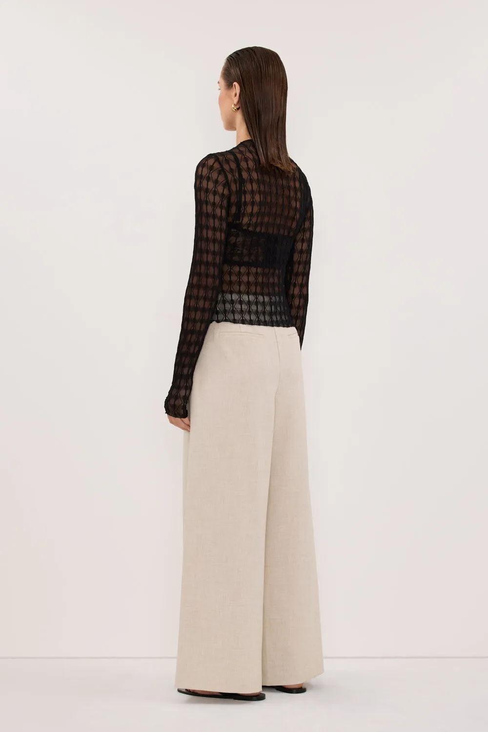 LEIA BLACK LONG SLEEVE LACE KNIT TOP sold by Dissh product image thumbnail 4