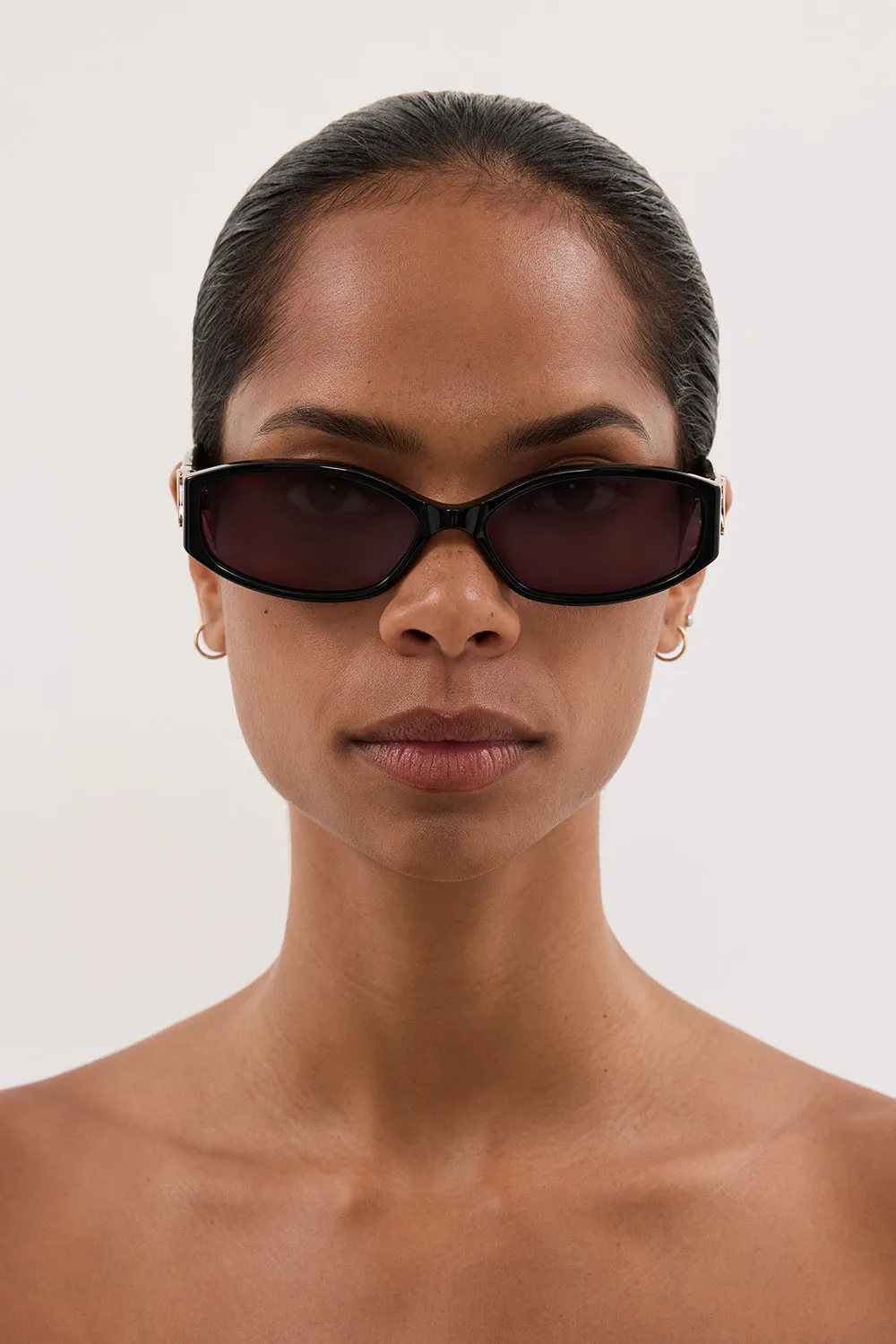 LUV LOU THE LOTTIE BLACK SUNGLASSES sold by Dissh product image thumbnail 4