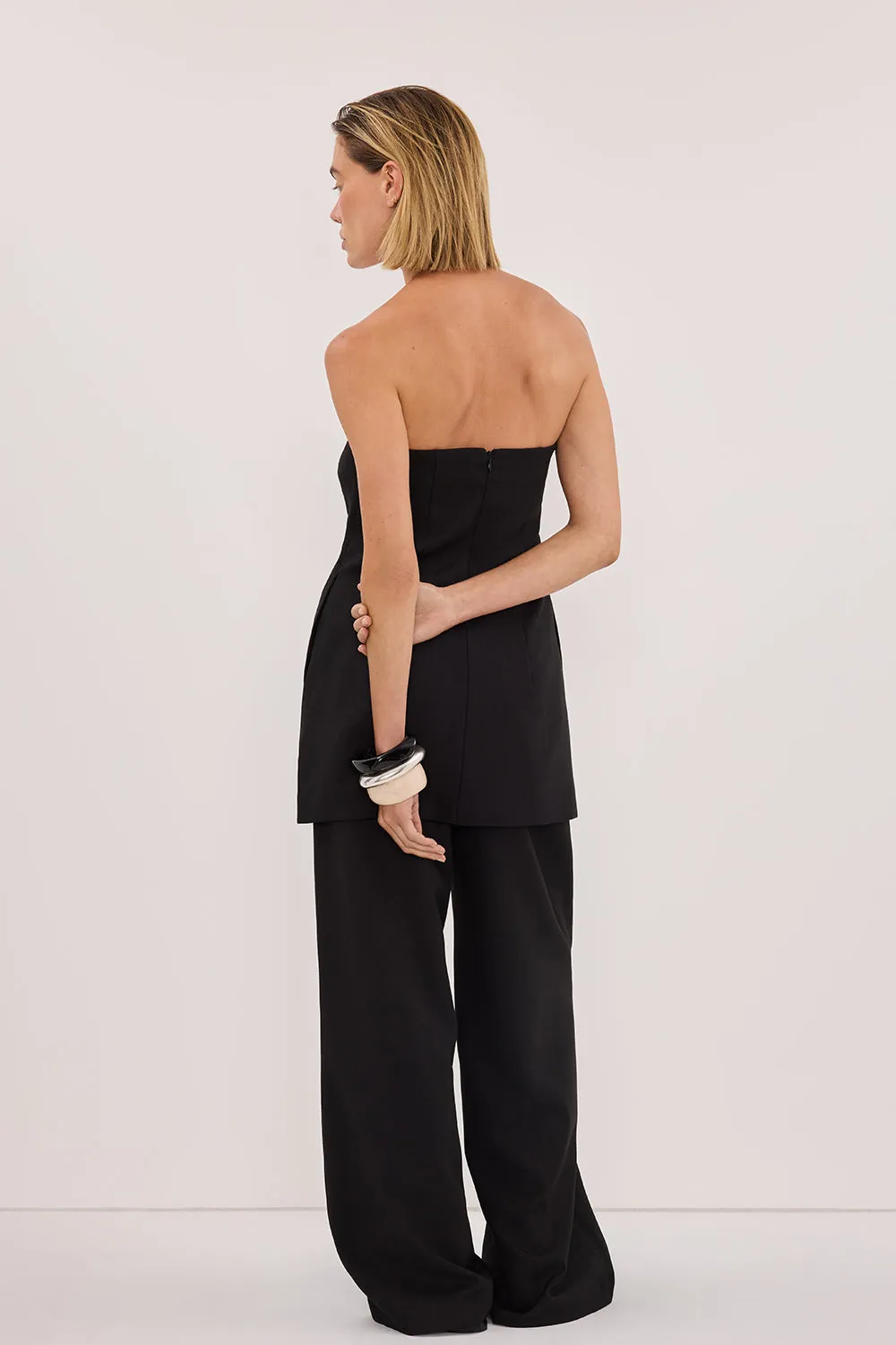 CYRUS BLACK STRAPLESS TUNIC TOP sold by Dissh product image thumbnail 4