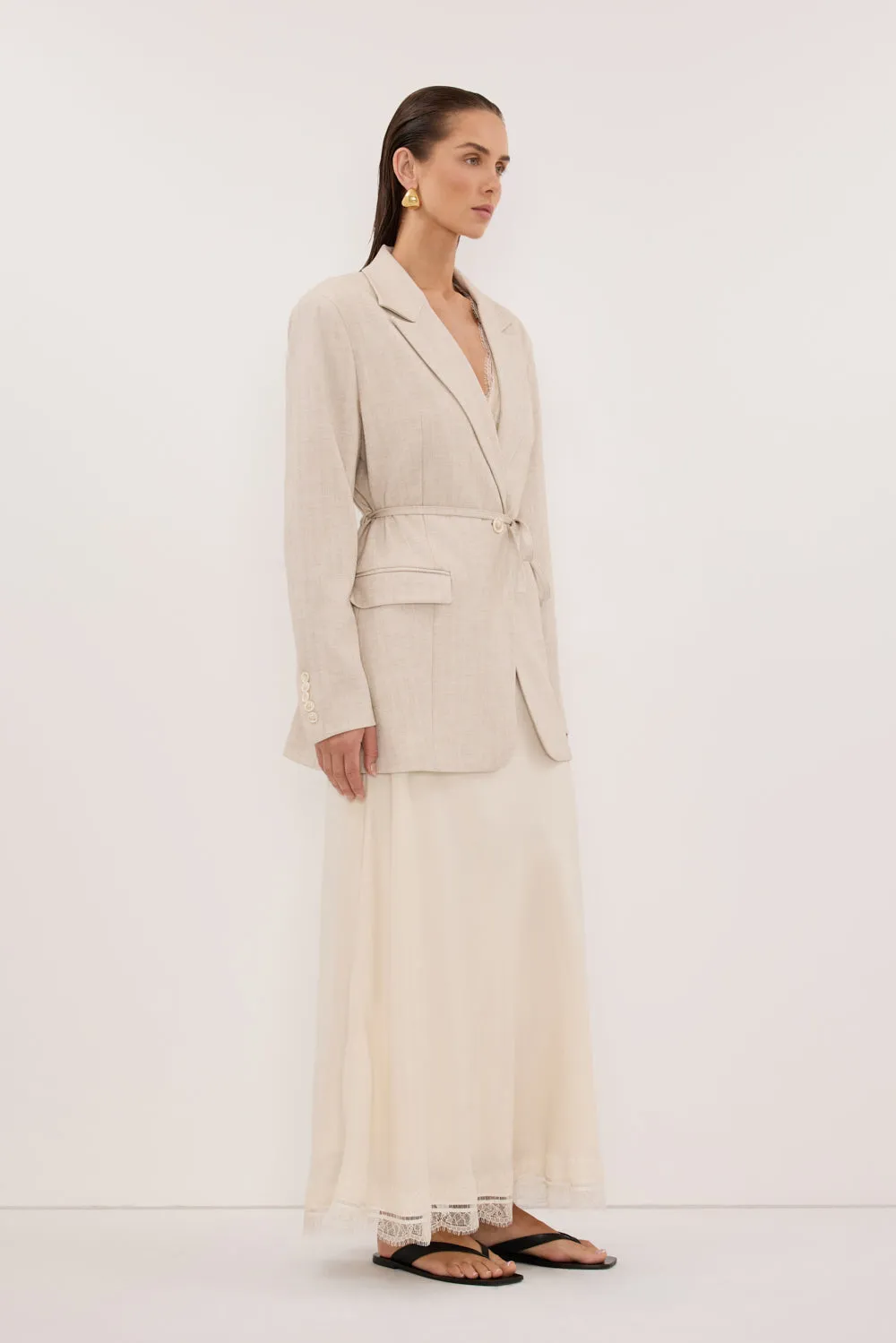 CYRUS NATURAL OVERSIZED TIE WAIST BLAZER sold by Dissh product image thumbnail 4