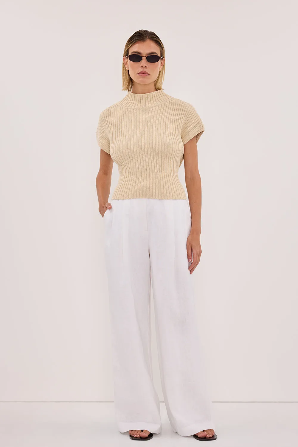 DELLA NATURAL KNIT TOP sold by Dissh