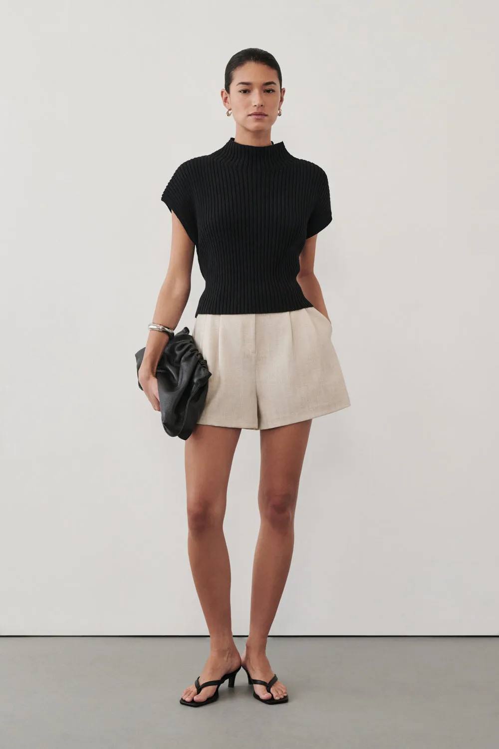 DELLA BLACK KNIT TOP sold by Dissh product image thumbnail 2