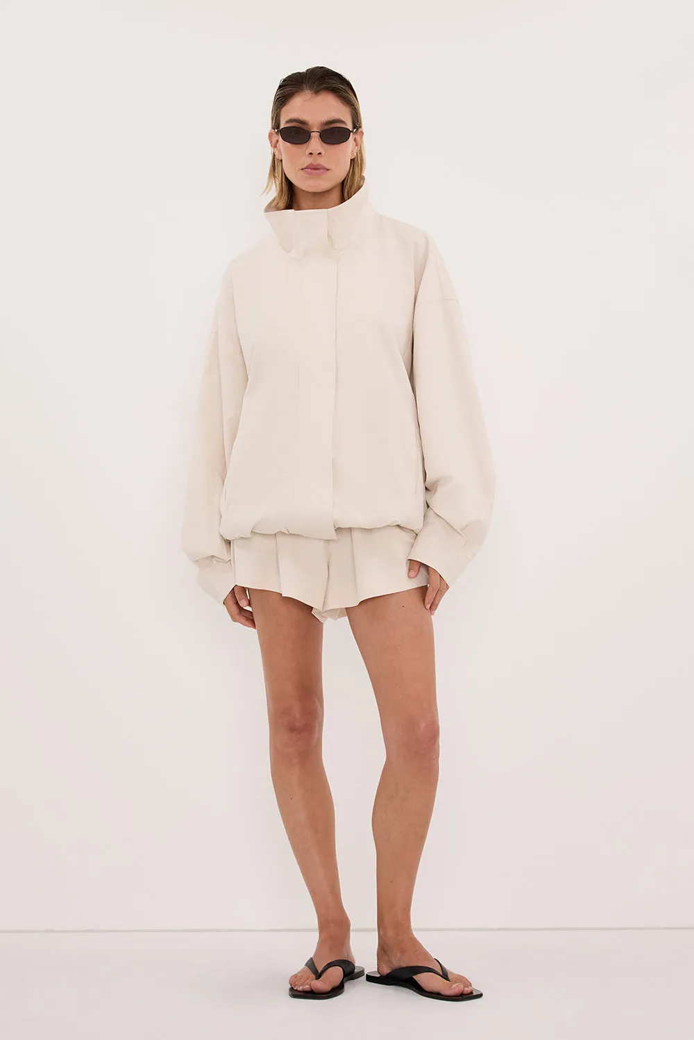 RORY IVORY LIGHTWEIGHT TRACK JACKET sold by Dissh product image thumbnail 2