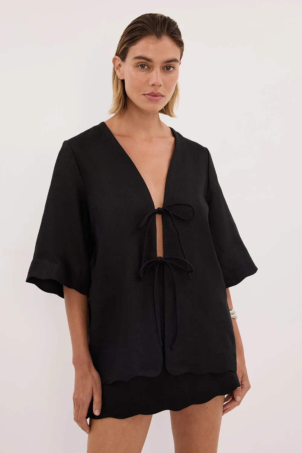 LELA BLACK LINEN SKORT sold by Dissh product image thumbnail 2