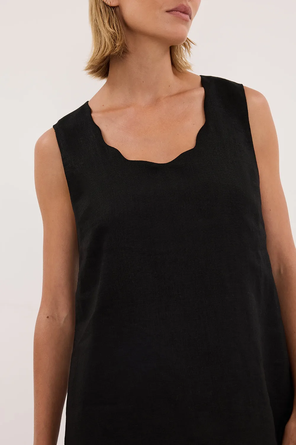 LELA BLACK SLEEVELESS LINEN MINI DRESS sold by Dissh product image thumbnail 5