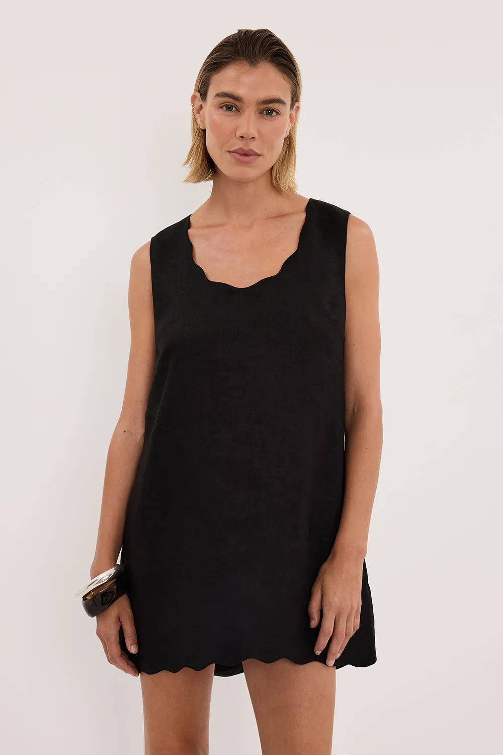 LELA BLACK SLEEVELESS LINEN MINI DRESS sold by Dissh product image thumbnail 2