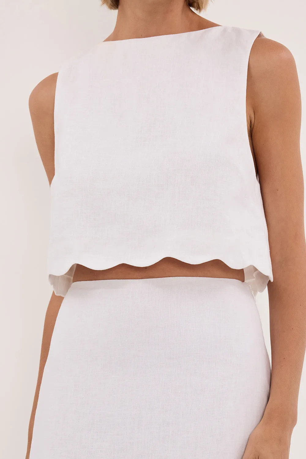 LELA WHITE LINEN CROP TOP sold by Dissh product image thumbnail 5