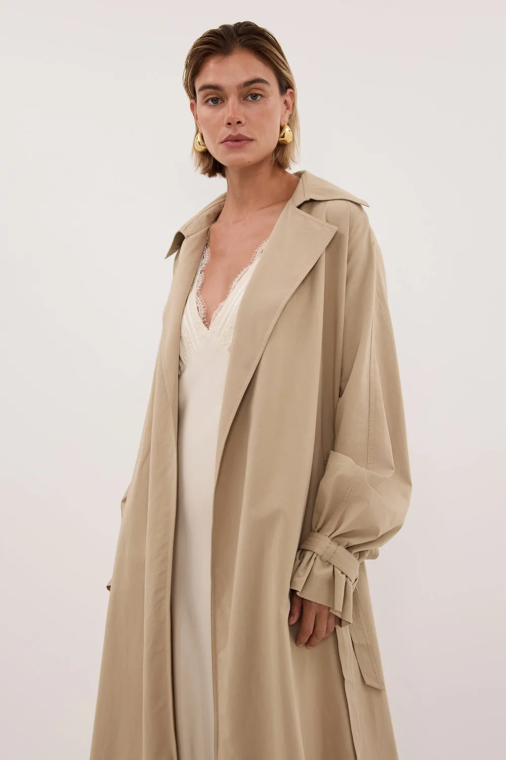 NINA STONE LIGHTWEIGHT TRENCH COAT sold by Dissh product image thumbnail 3