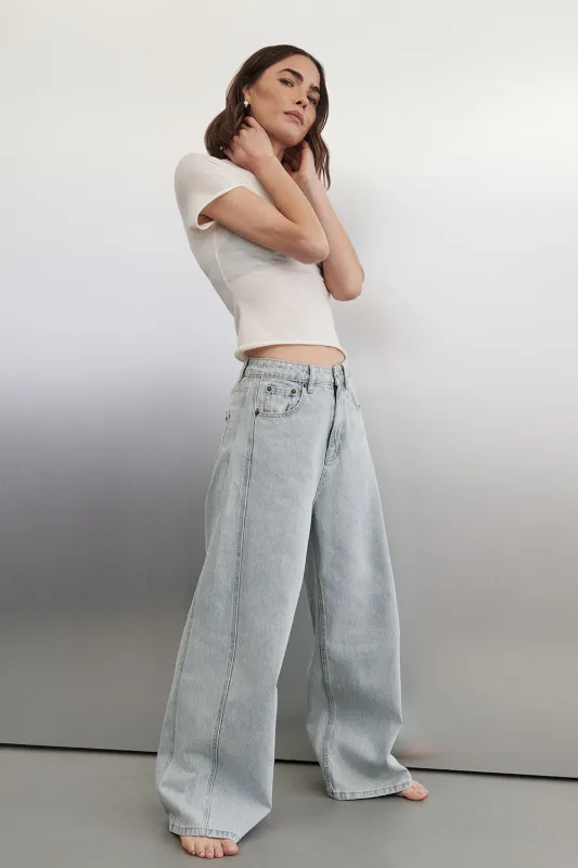 DREW LIGHT RINSE WIDE LEG DENIM JEAN made by Dissh