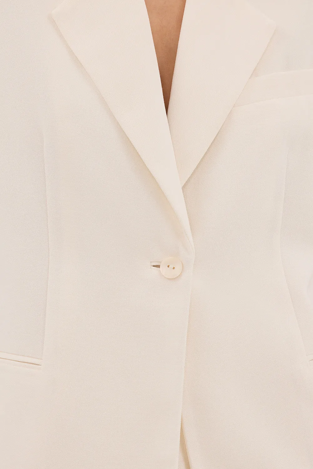 JORDY CREAM SHORT SLEEVE BLAZER sold by Dissh product image thumbnail 5