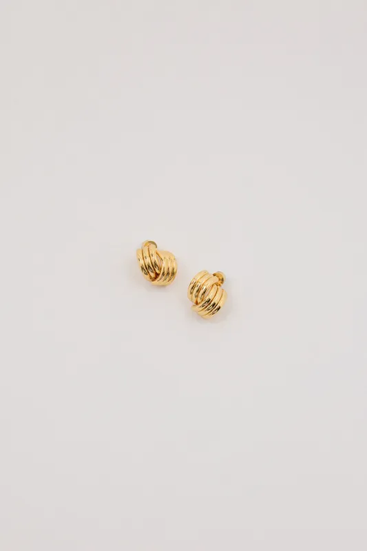 HEAVEN MAYHEM CLOVE EARRING GOLD sold by Dissh