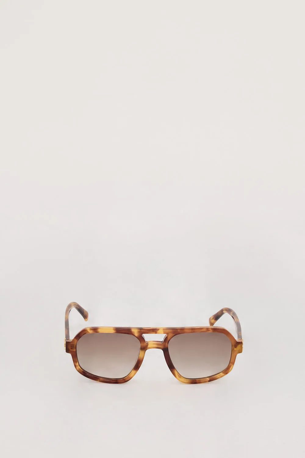 LUV LOU THE BANKS CARAMEL SUNGLASSES sold by Dissh