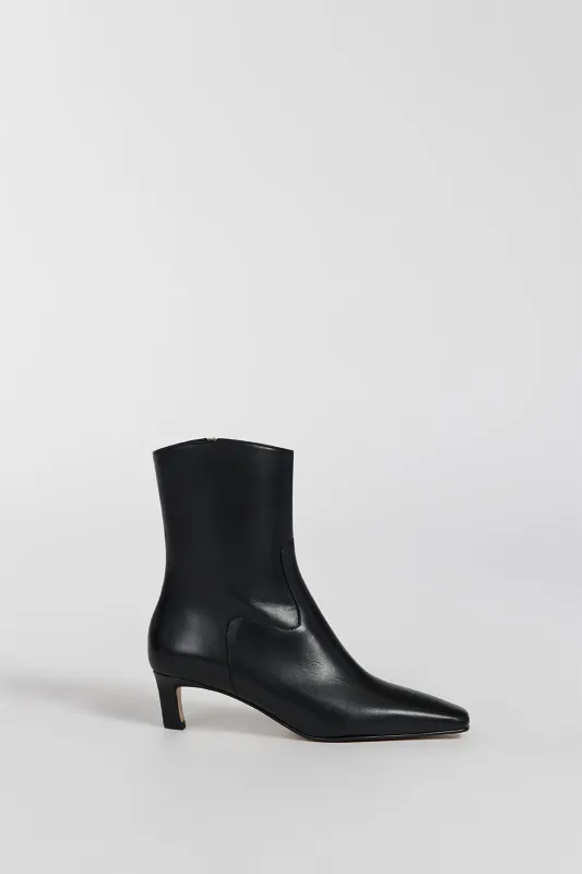 ALOHAS NASH BLACK LEATHER BOOTS made by Alohas