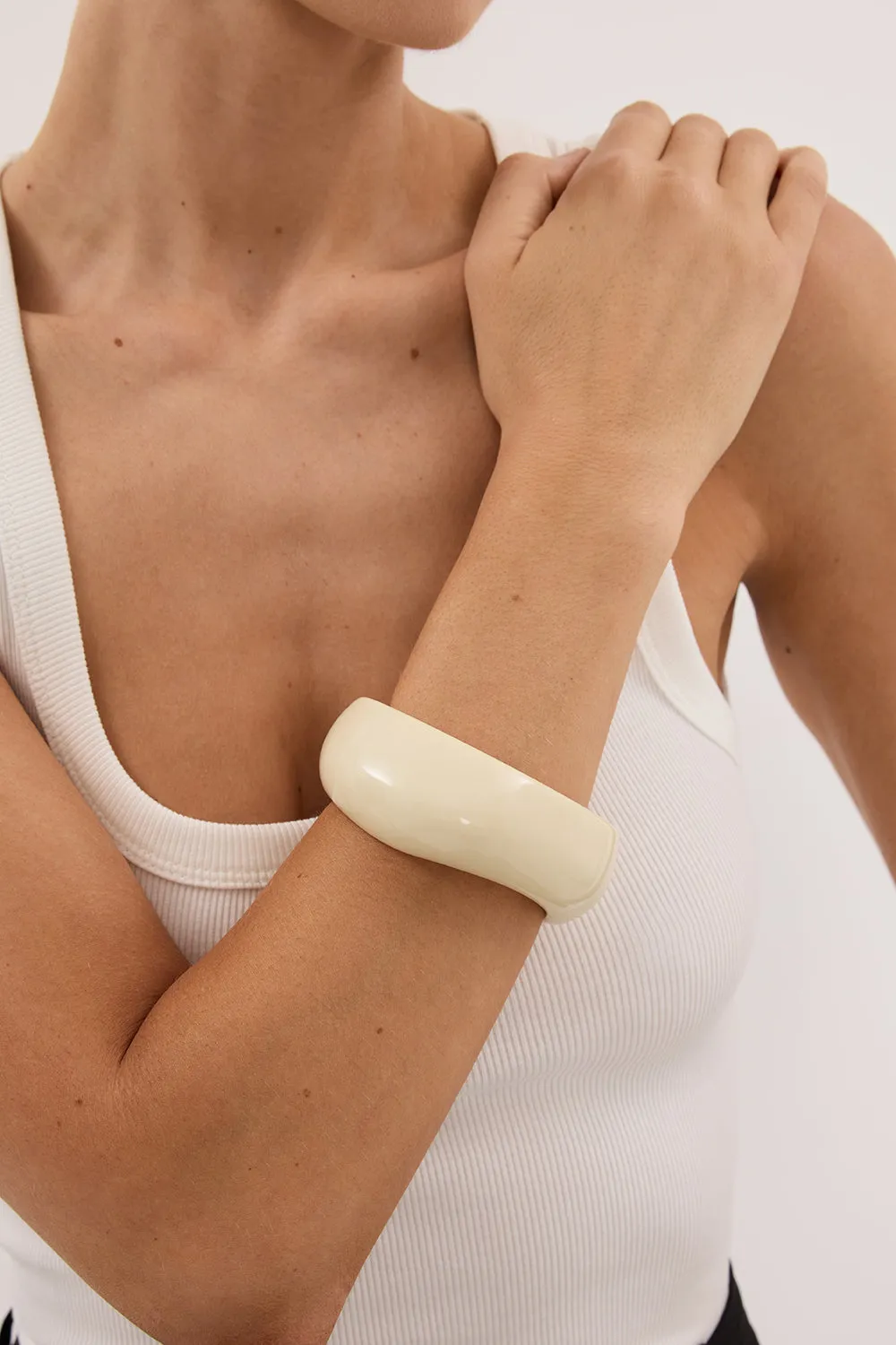 ANNA ROSSI MAKE A STATEMENT BANGLE GREY sold by Dissh product image thumbnail 2
