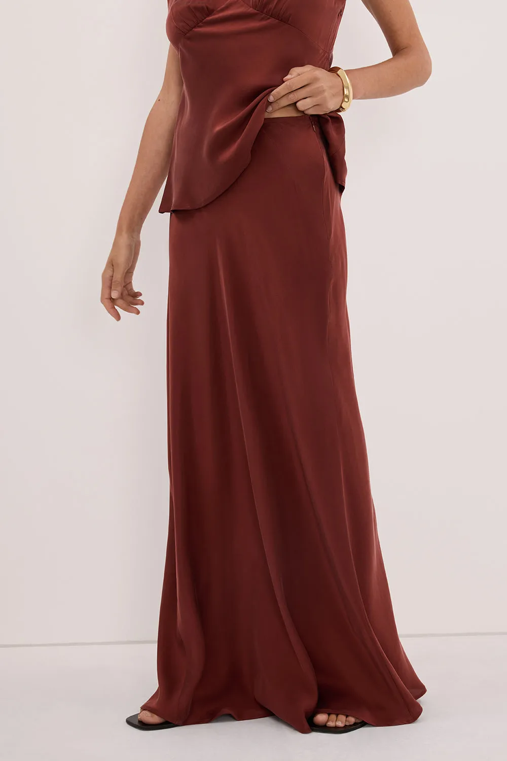 COLETTE SAHARA SILK MAXI SKIRT sold by Dissh product image thumbnail 2