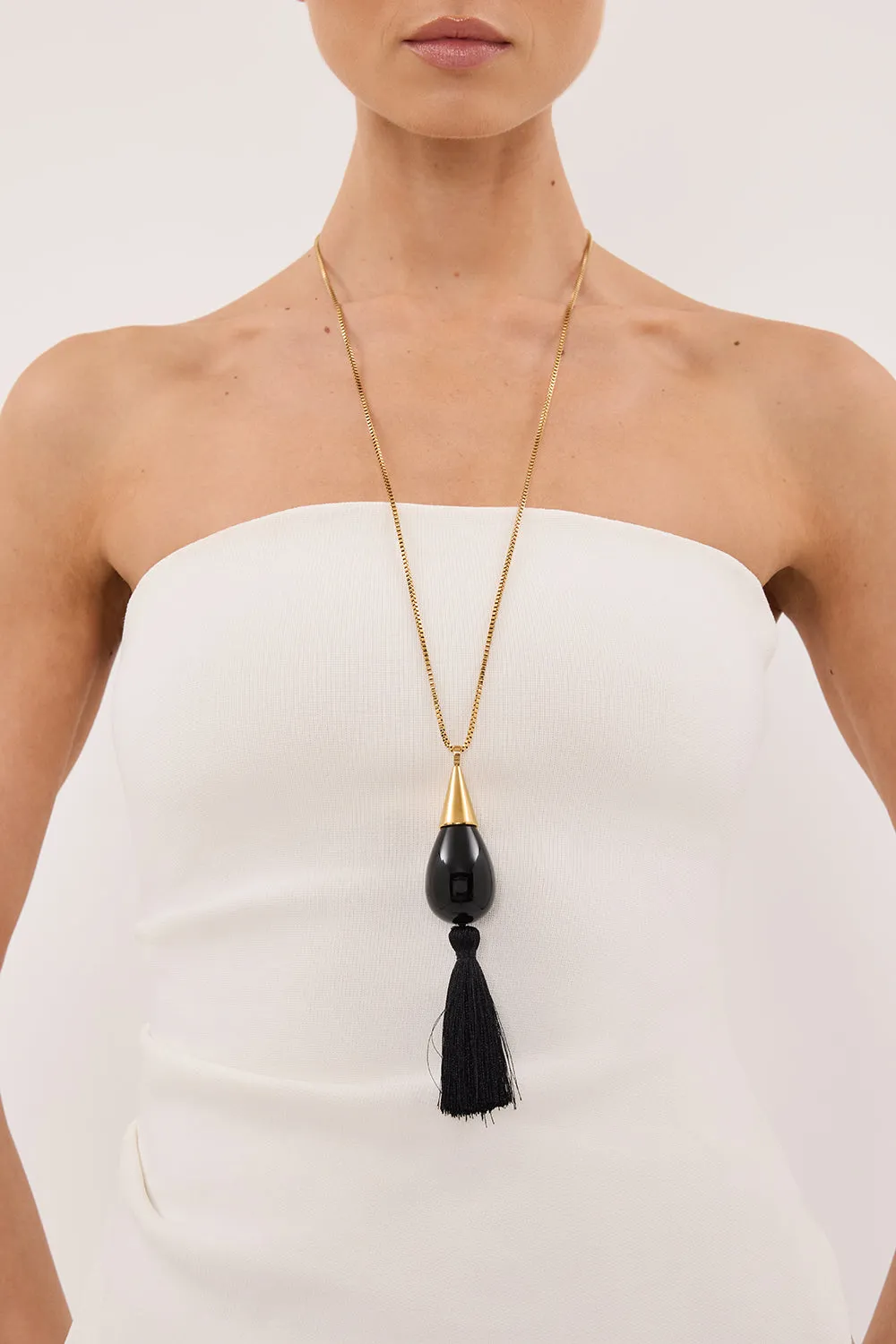 HEAVEN MAYHEM MARLOWE NECKLACE GOLD sold by Dissh product image thumbnail 2