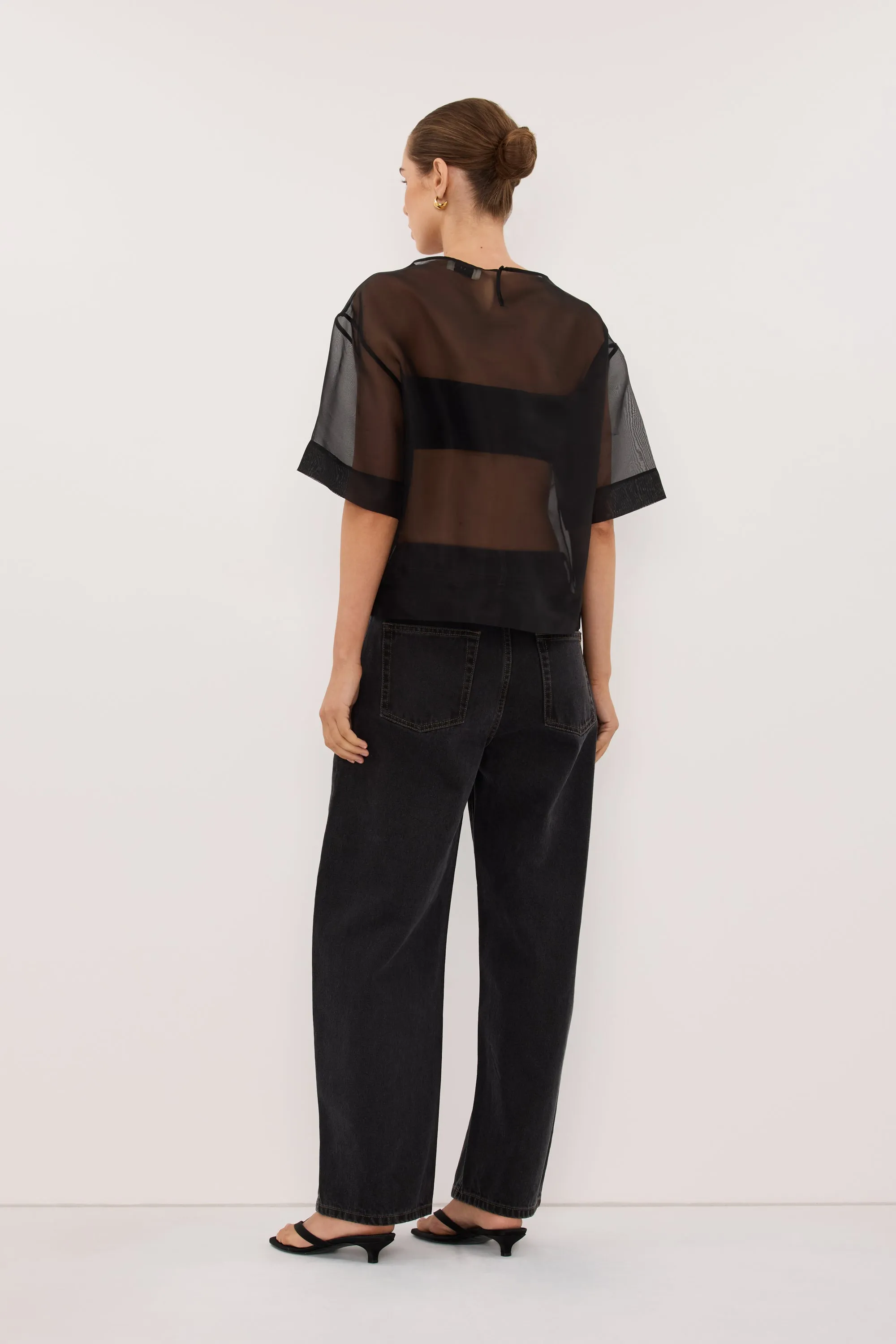 SIAN BLACK SILK ORGANZA TEE sold by Dissh product image thumbnail 4