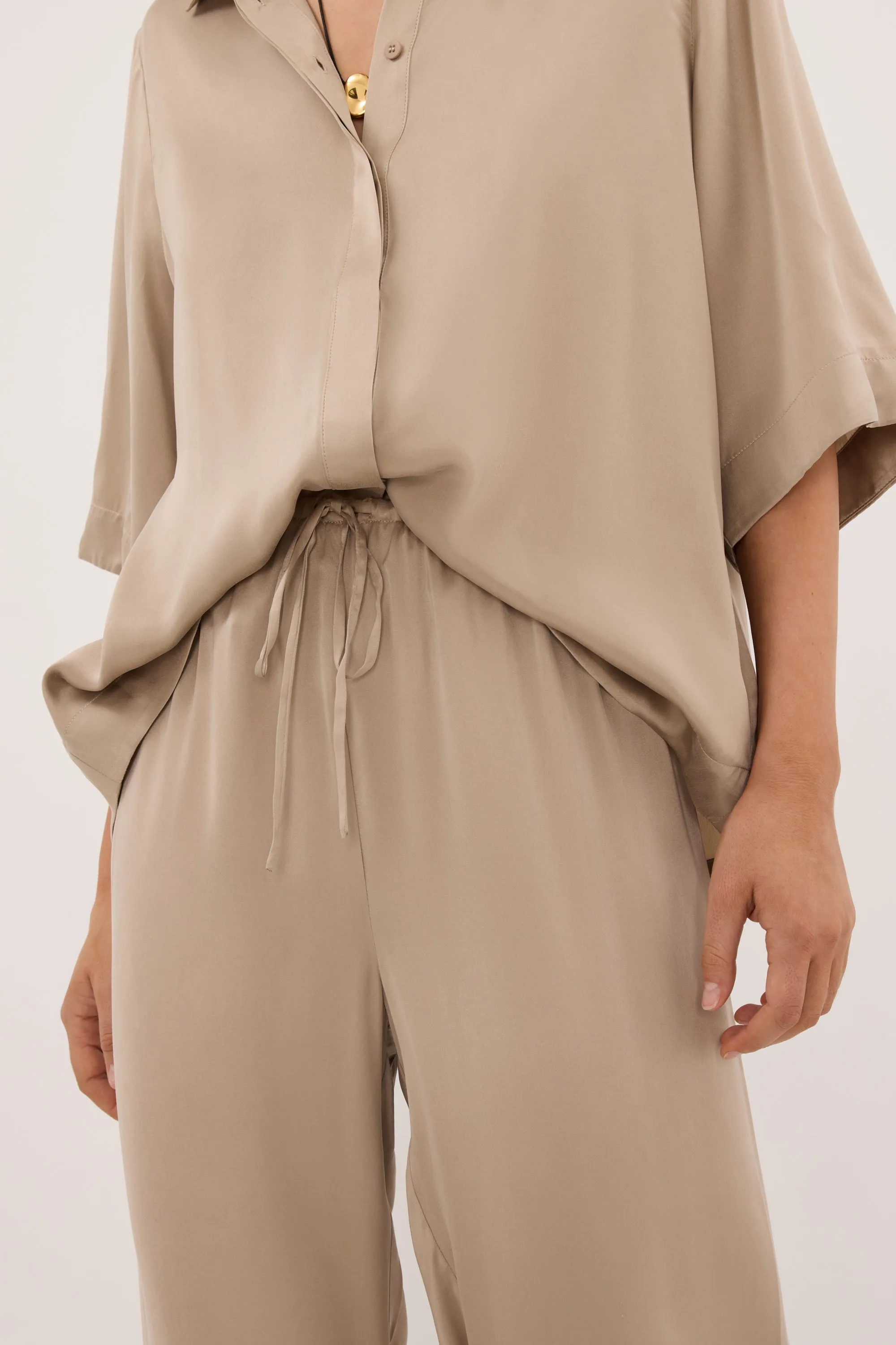 PERCY GOLD SILK PANT sold by Dissh product image thumbnail 4