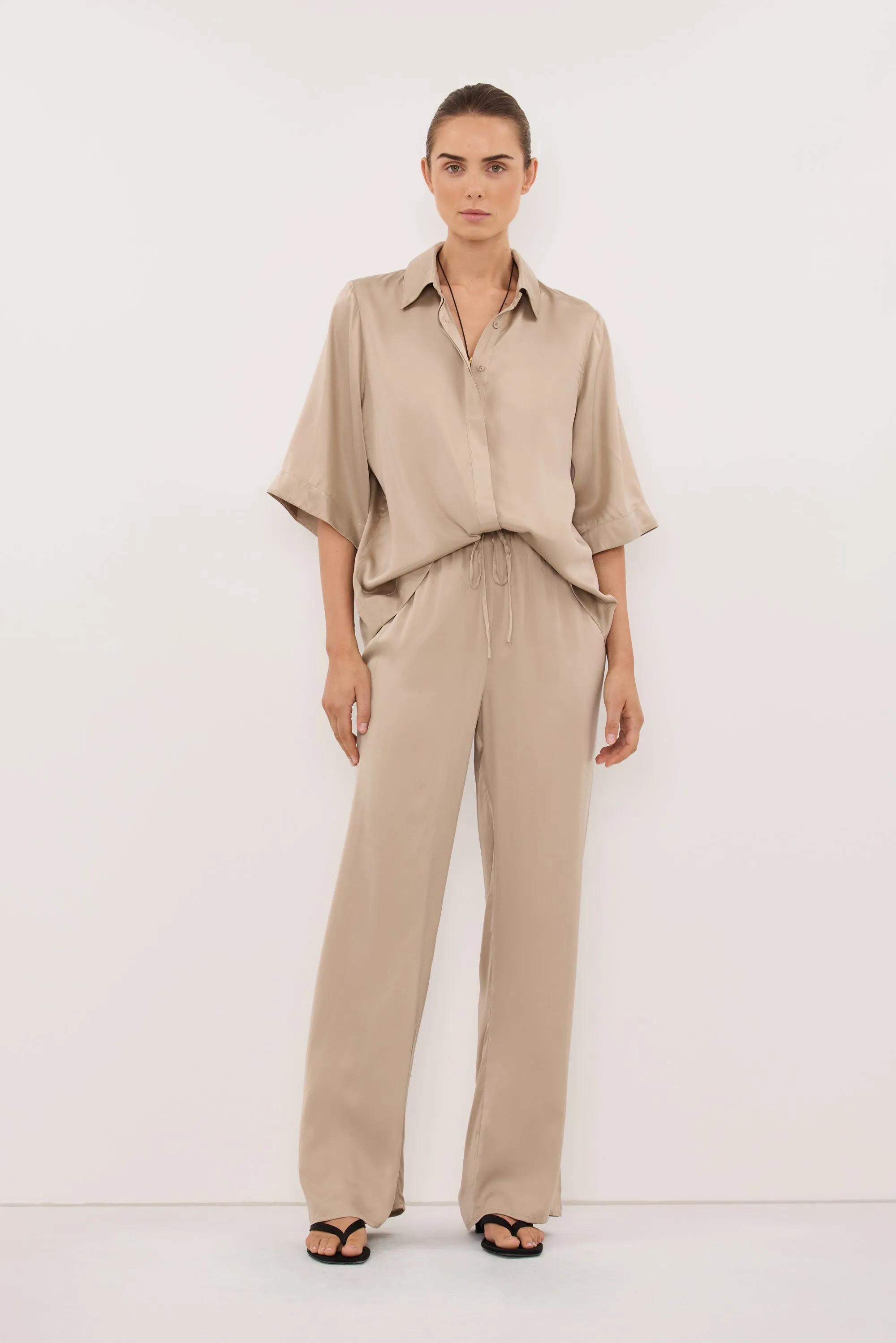 PERCY GOLD SILK PANT sold by Dissh product image thumbnail 5