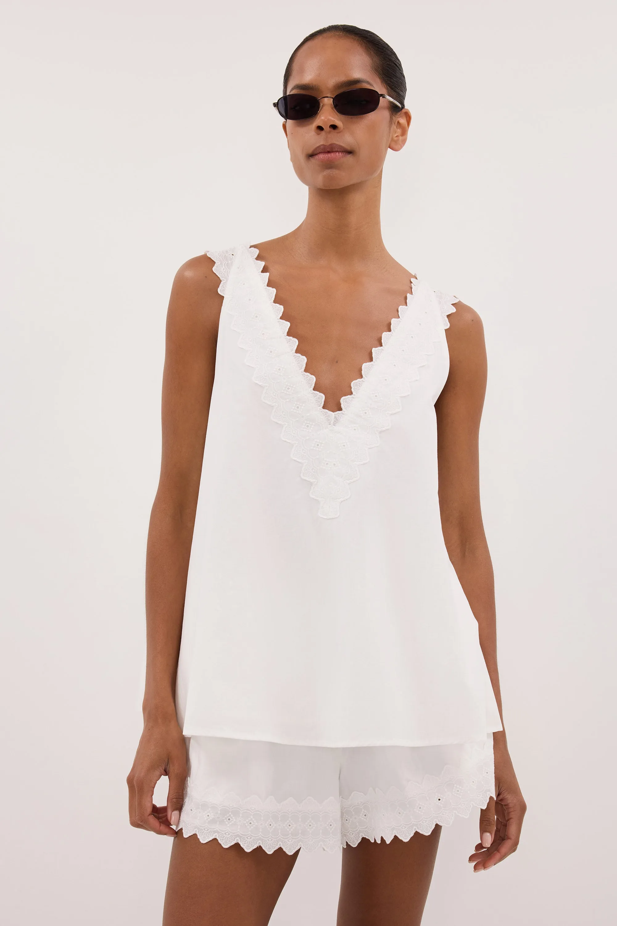 ANNABEL WHITE V NECK TOP sold by Dissh product image thumbnail 3