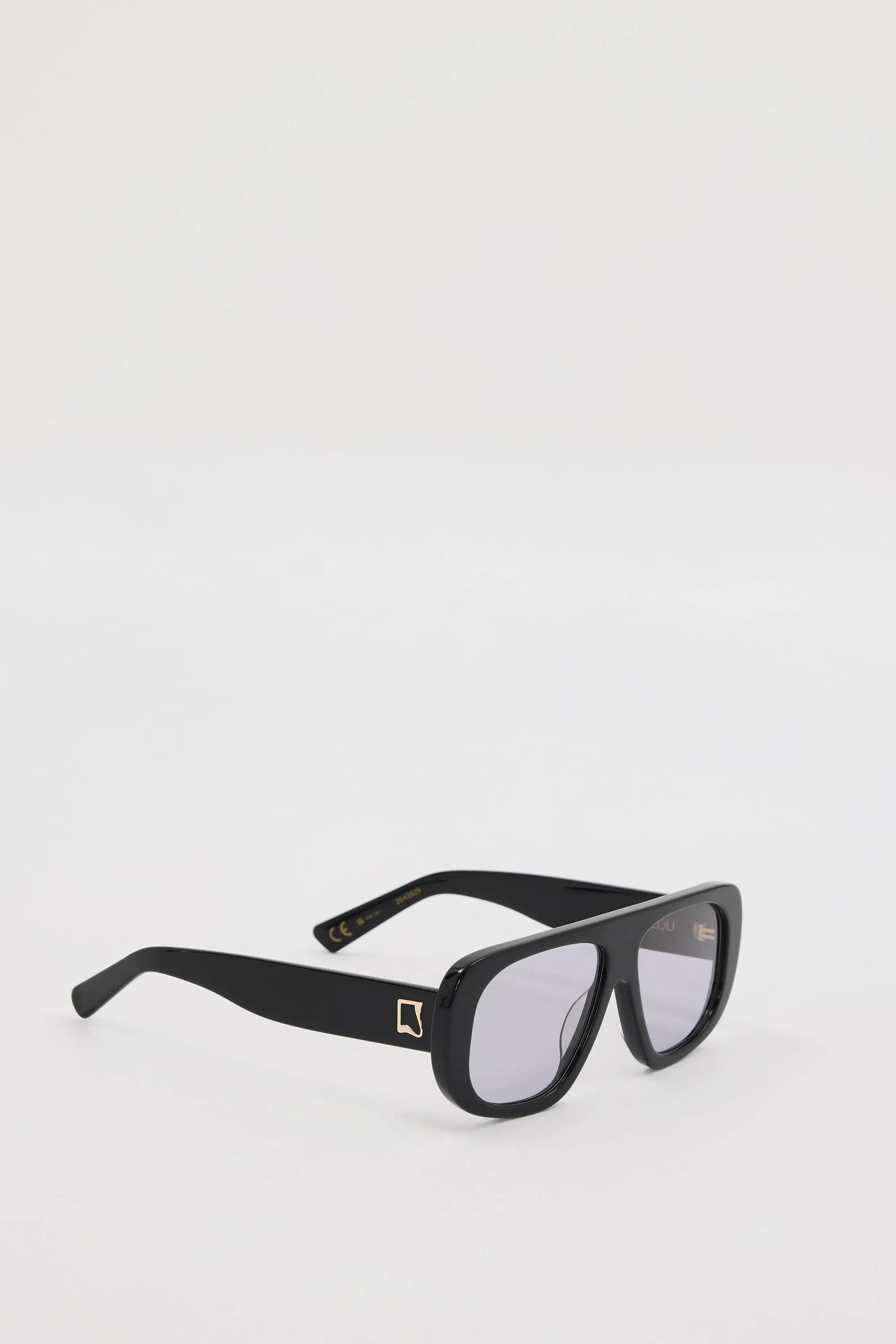 LUV LOU THE DIONNE SUNGLASSES BLACK sold by Dissh product image thumbnail 3