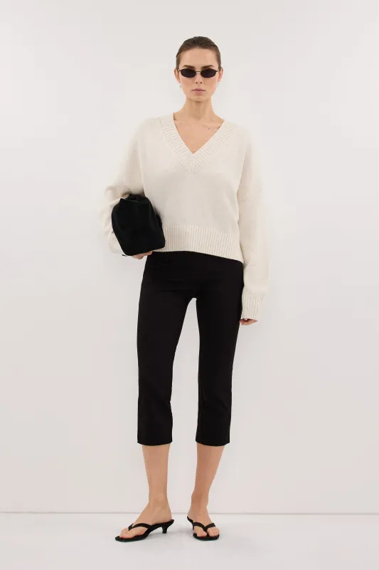 ZELLA IVORY V NECK KNIT JUMPER made by Dissh
