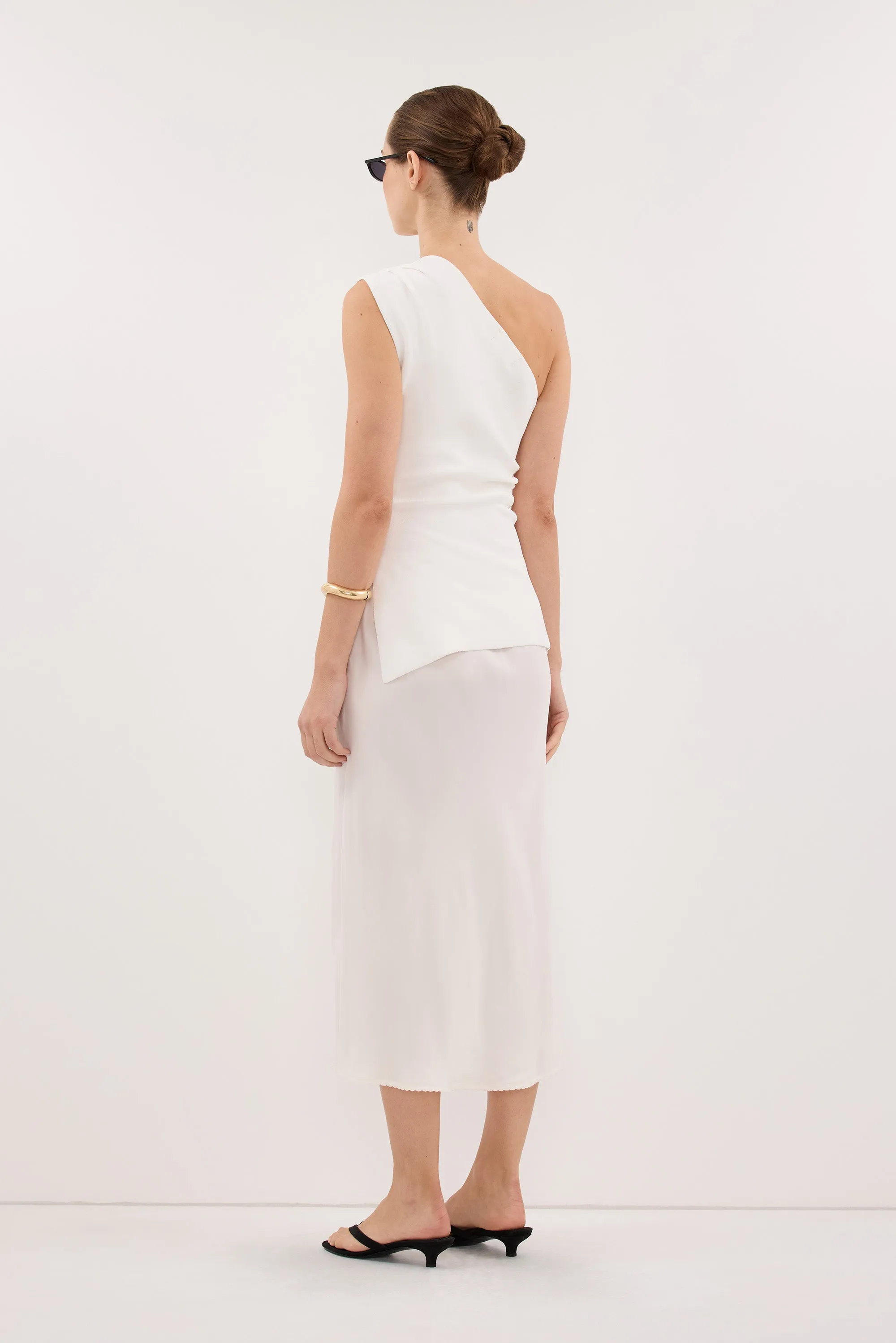 BRYNN OFF WHITE ONE SHOULDER KNIT TOP sold by Dissh product image thumbnail 4