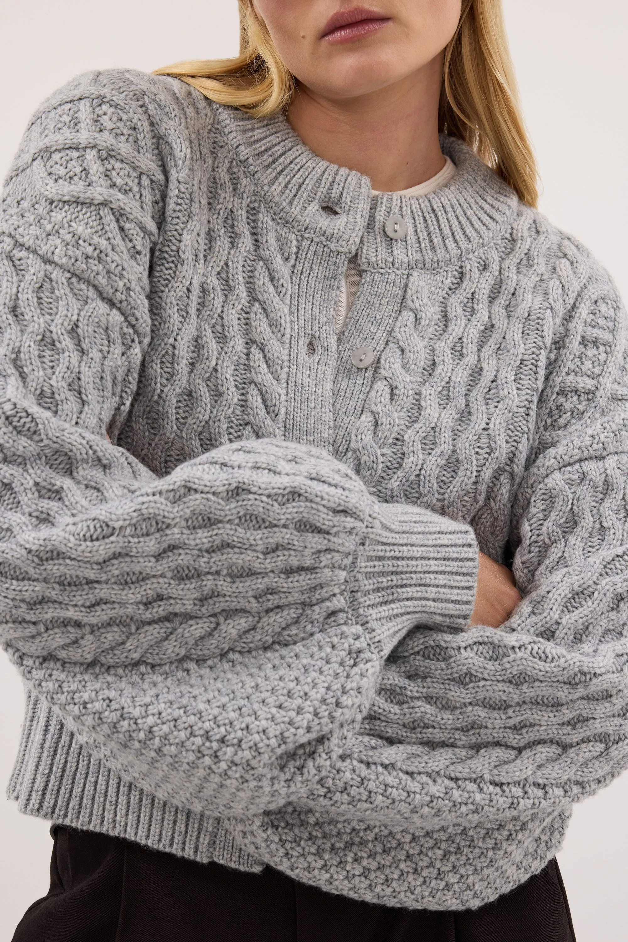 CARMEN SILVER CABLE KNIT CARDIGAN sold by Dissh product image thumbnail 5