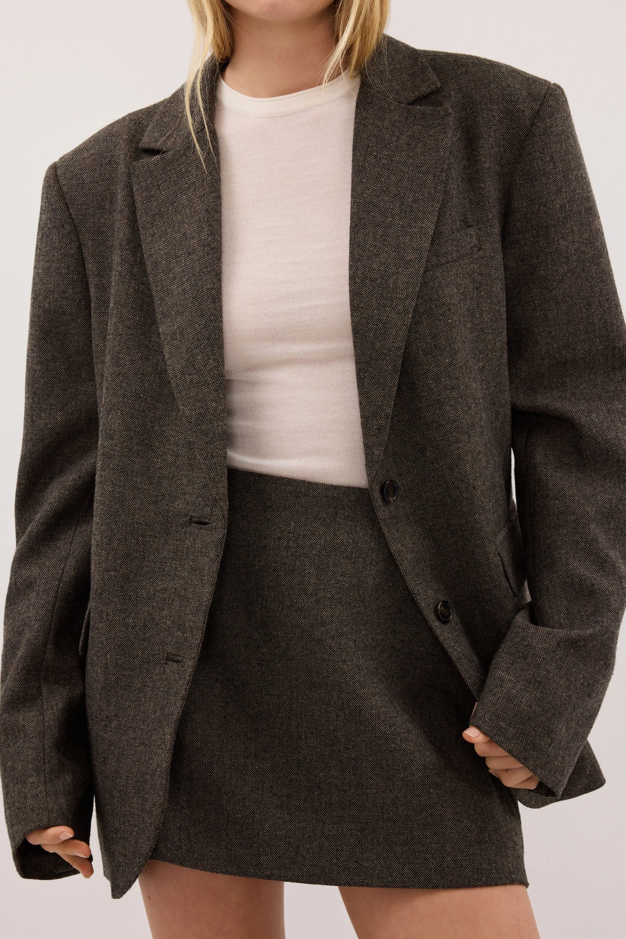AMELIA MOCHA TEXTURED SKORT sold by Dissh product image thumbnail 5