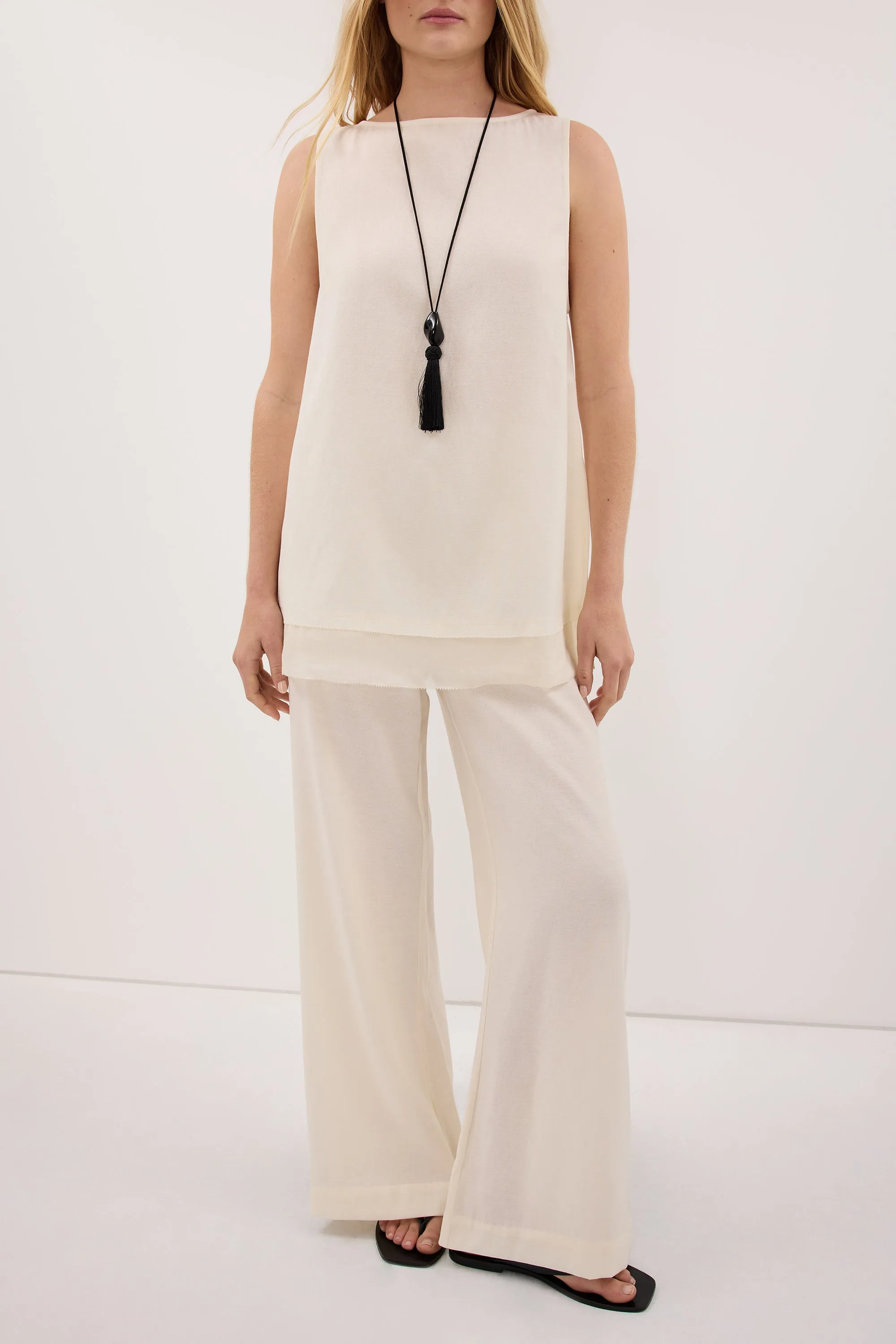 CALIA CREAM TAILORED PANT sold by Dissh product image thumbnail 2