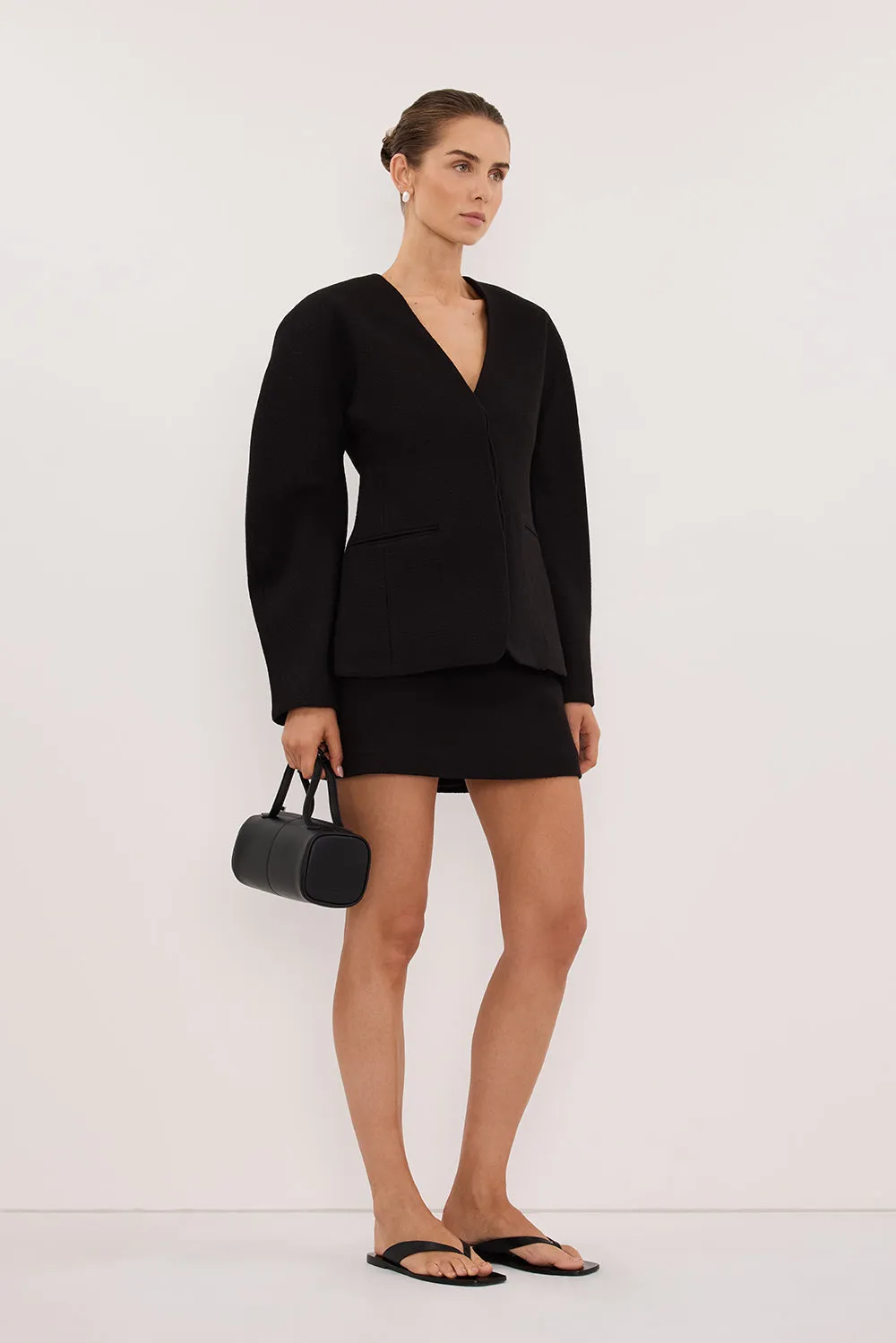 BOBBI BLACK BOUCLE SKORT sold by Dissh product image thumbnail 3