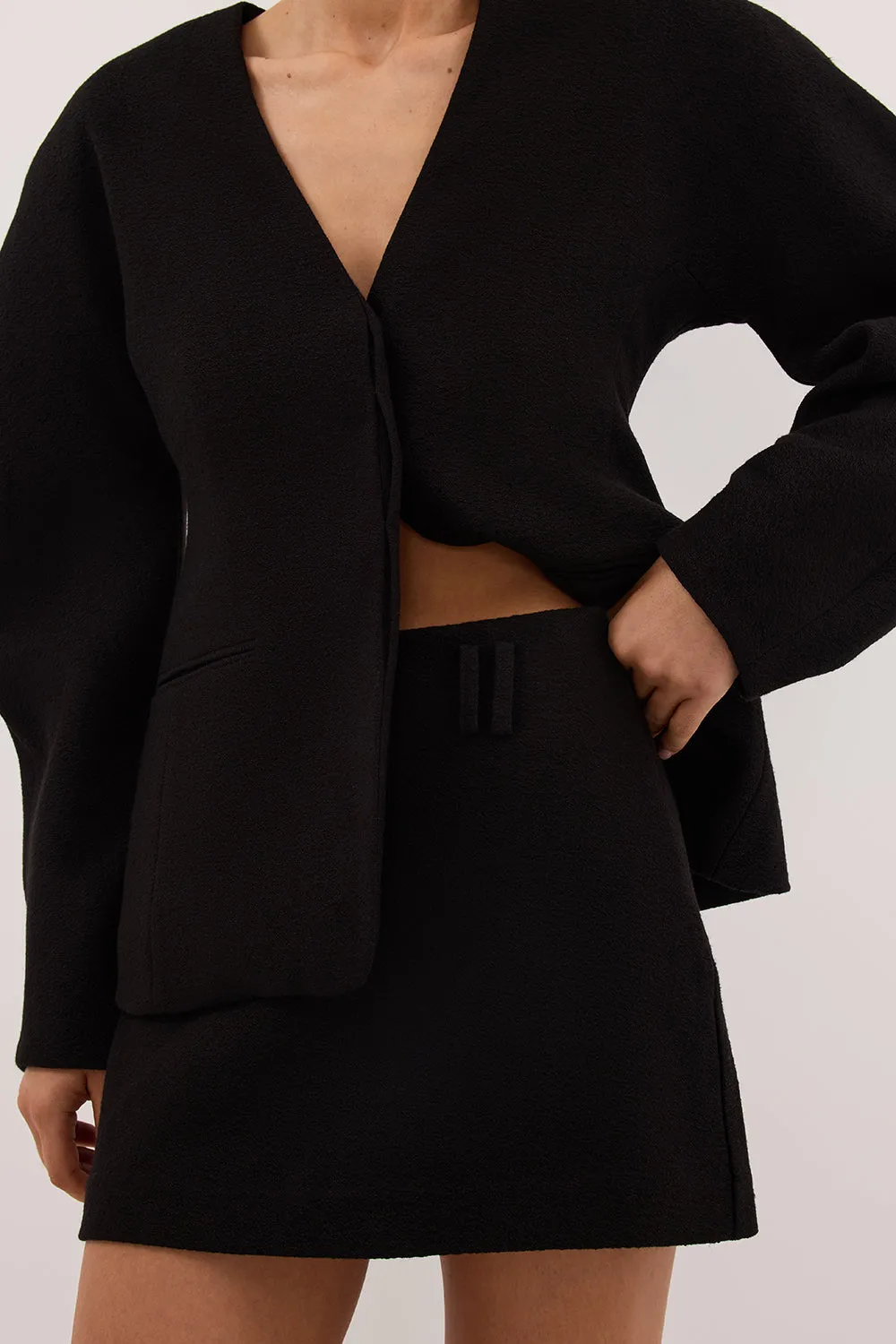 BOBBI BLACK BOUCLE SKORT sold by Dissh product image thumbnail 5
