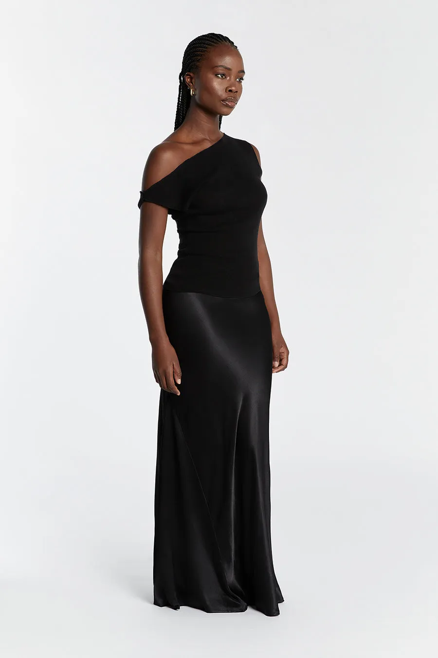 JUNIE BLACK KNIT TOP sold by Dissh product image thumbnail 3