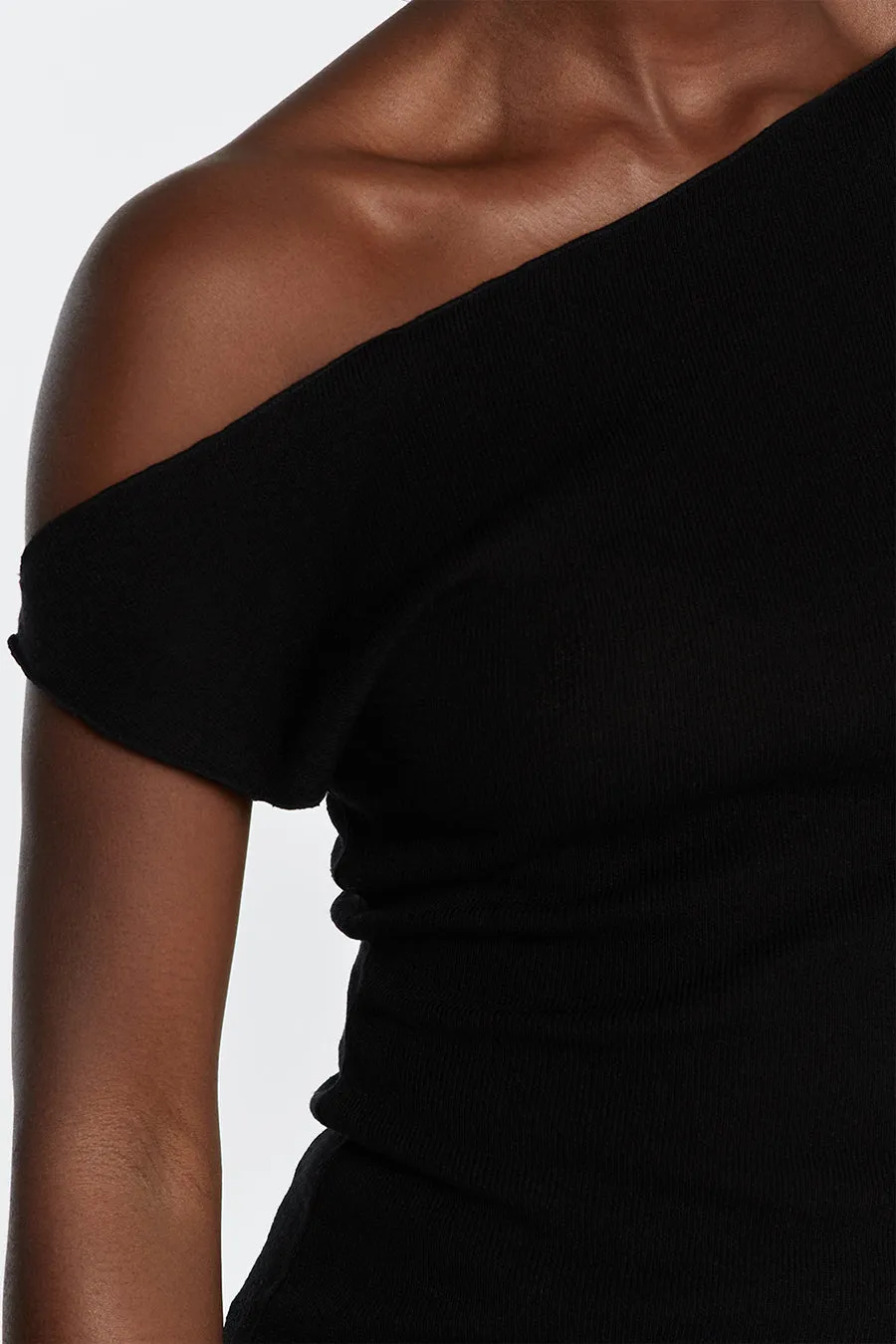 JUNIE BLACK KNIT TOP sold by Dissh product image thumbnail 5