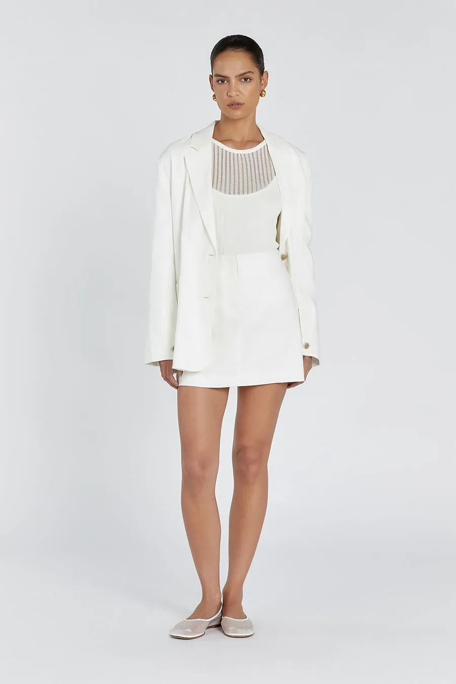 SLOAN WHITE LINEN BLEND MINI SKIRT sold by Dissh product image thumbnail 2