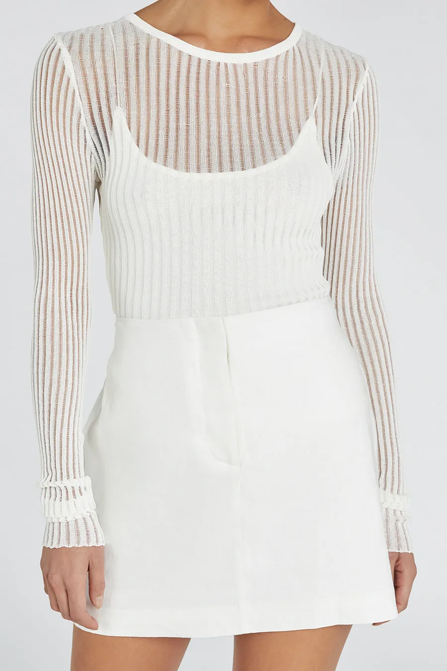 SLOAN WHITE LINEN BLEND MINI SKIRT sold by Dissh product image thumbnail 5