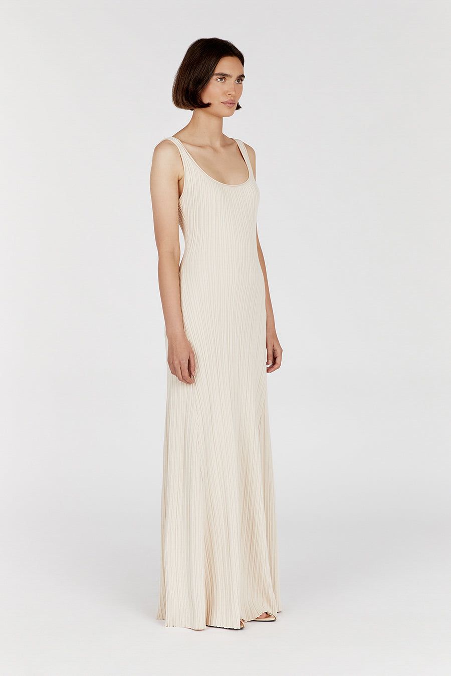 BELLA BUTTER KNIT MAXI DRESS sold by Dissh product image thumbnail 2