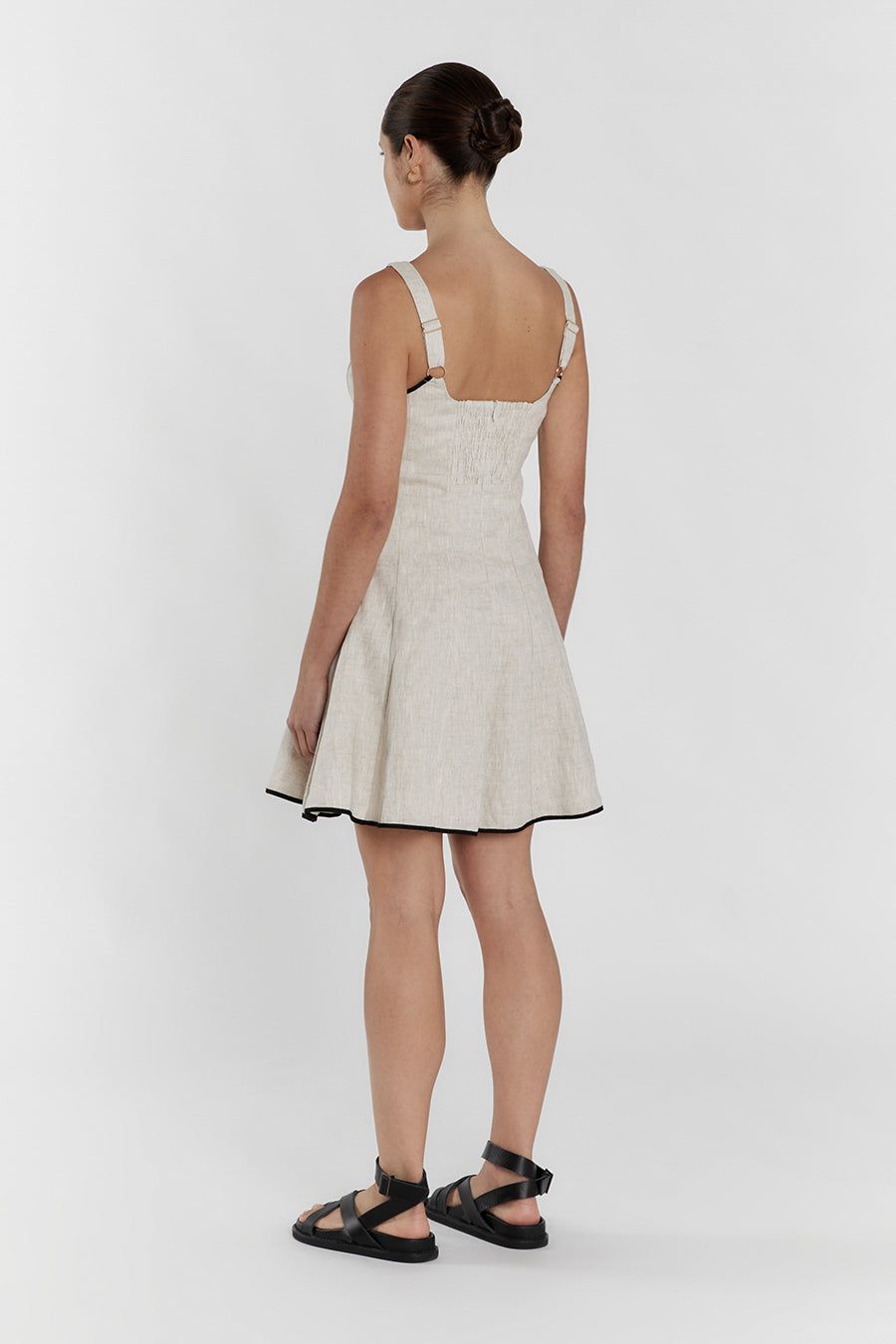 BECK NATURAL LINEN MINI DRESS sold by Dissh product image thumbnail 5