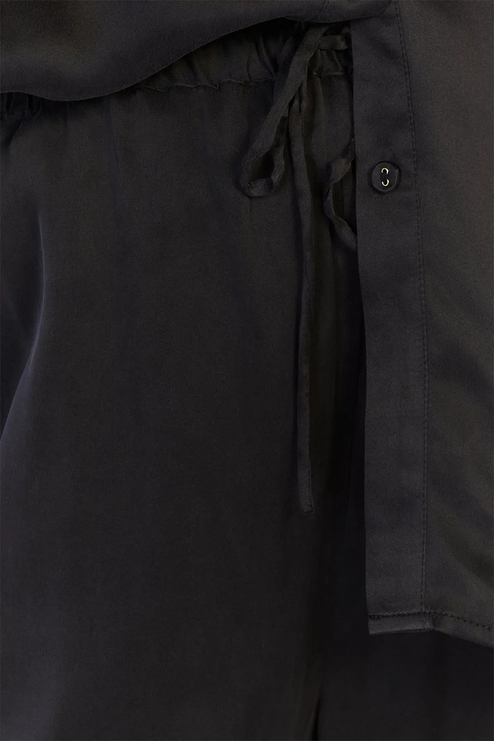 EVANS BLACK SILK PANT sold by Dissh product image thumbnail 5