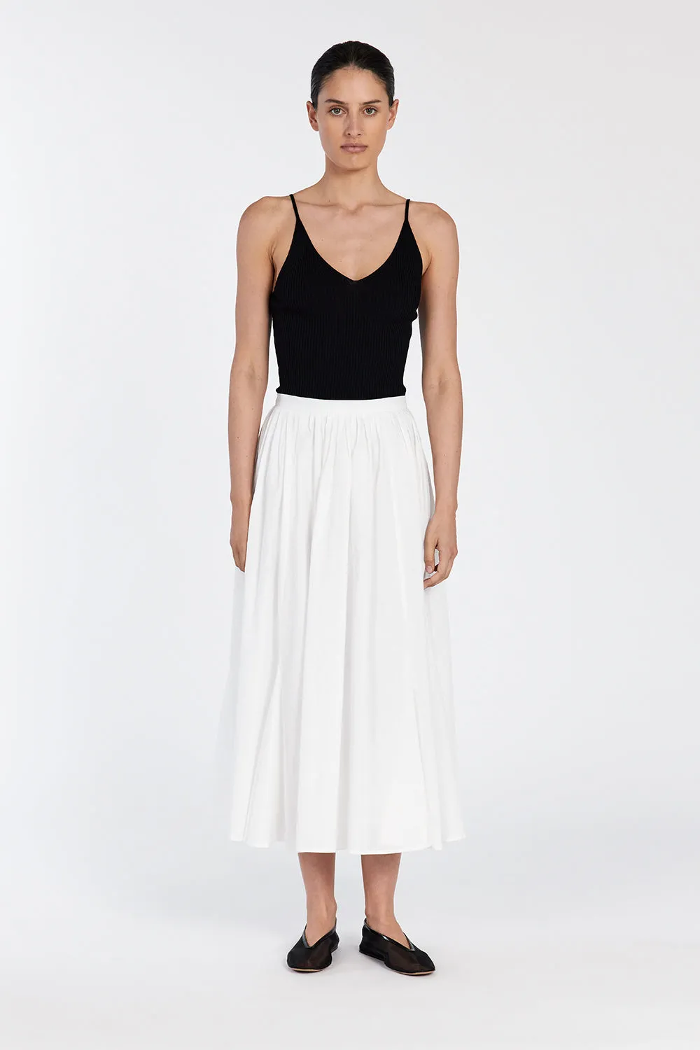 TORI BLACK KNIT TOP sold by Dissh