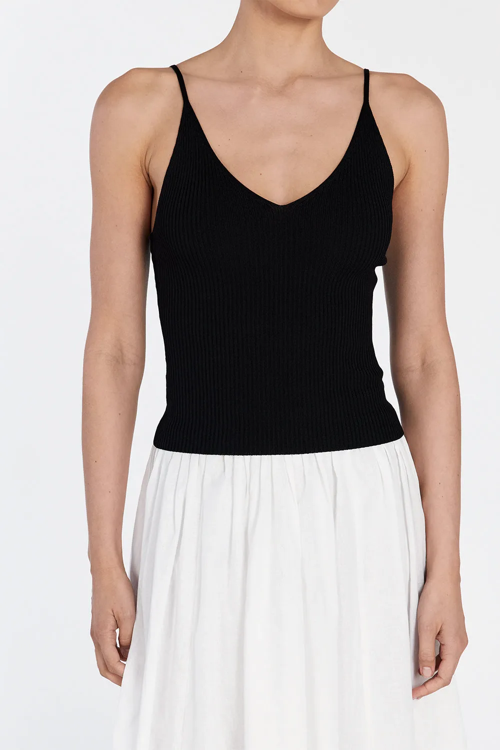 TORI BLACK KNIT TOP sold by Dissh product image thumbnail 5