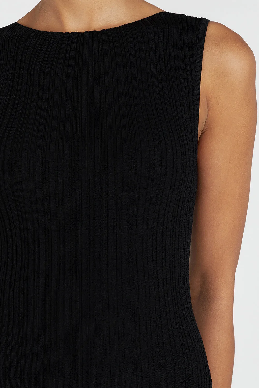 SIENNA BLACK KNIT MIDI DRESS sold by Dissh product image thumbnail 5