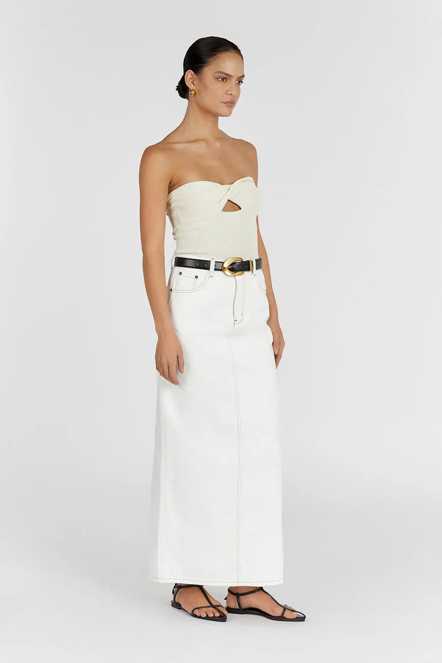 BIANCA CREAM BANDEAU KNIT TOP sold by Dissh product image thumbnail 3