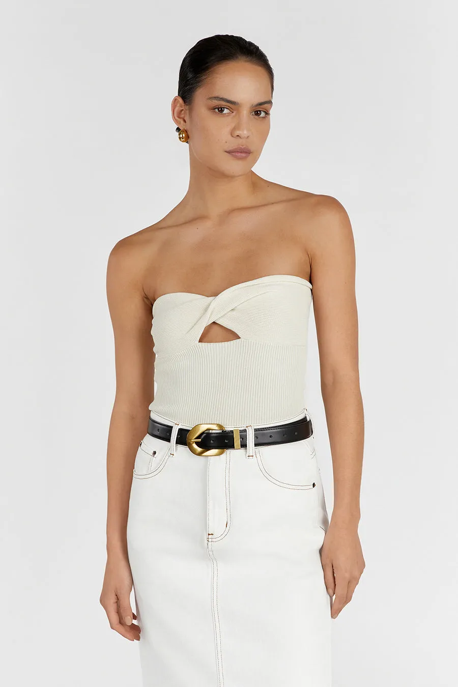 BIANCA CREAM BANDEAU KNIT TOP sold by Dissh product image thumbnail 2